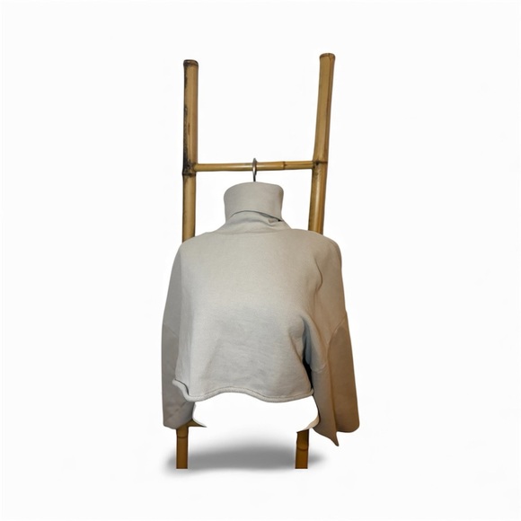 OAK + FORT Sweaters - Oak and Fort Cropped Sweater - Size S